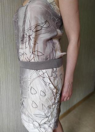 Платье шёлковое,trussardi,s,m2 фото