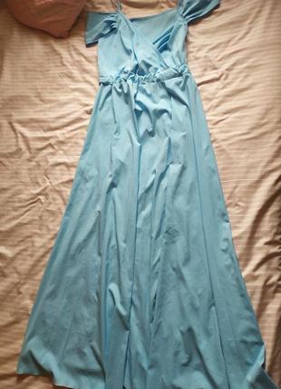 Длинное платье на запах. выпускное,нарядное нежно голубое.3 фото