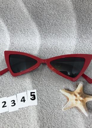 Модні червоні ретро-окуляри з чорними лінзами к. 23455 фото
