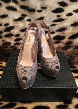 Нарядні босоніжки billiani