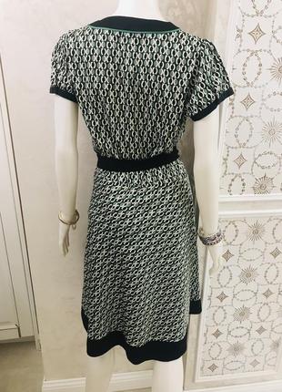 Очень красивое атласное платье red herring /debenhams с принтом3 фото