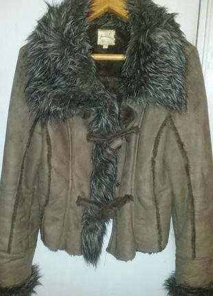 Дубленка stradivarius spain