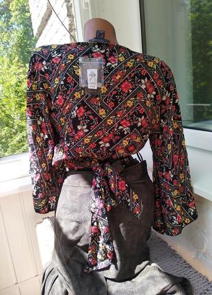 Sale блуза кроп - топ в цветочный принт с широкими рукавами3 фото