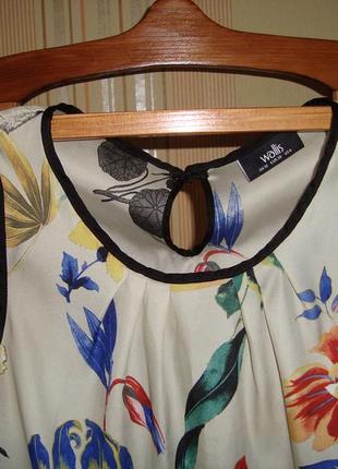 Легка блузочка в квітковий малюнок3 фото