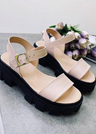 Босоножки натуральная кожа