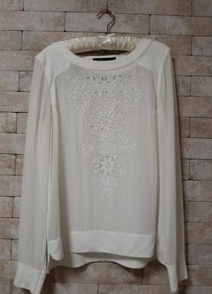 Дуже красива блуза з шовку