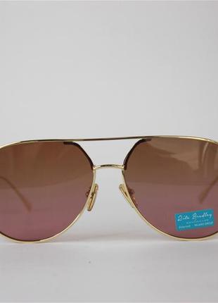 Жіночі сонцезахисні окуляри