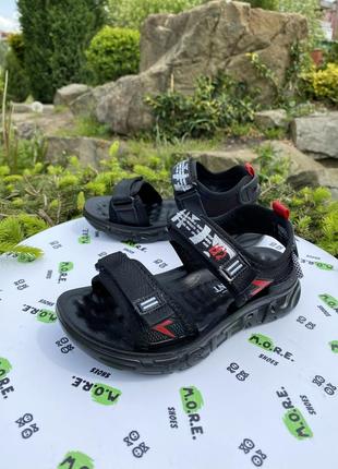 Босоніжки чорні