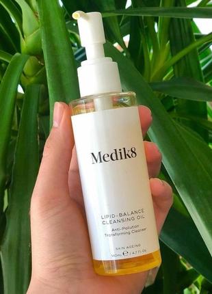 Lipid-balance cleansing oil medik8 защитное очищающее масло