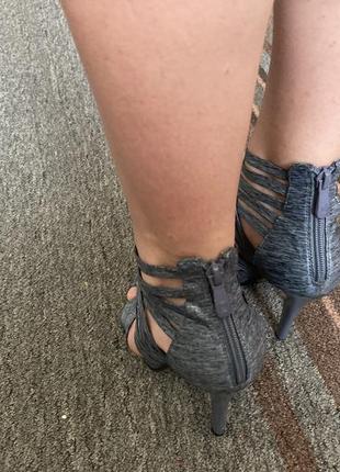 Туфли босоножки на высоком каблуке6 фото