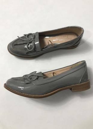 Женские туфли лоферы george
