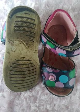 Босоножки для девочки 2