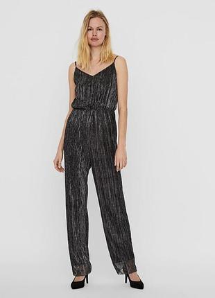 Нарядный комбинезон vero moda