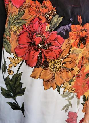 Блуза в принт цветы per una с бисером рукав расклешенный трикотажная футболка7 фото