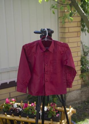 Червона сорочка з довгими рукавами на гудзиках фірми benodu