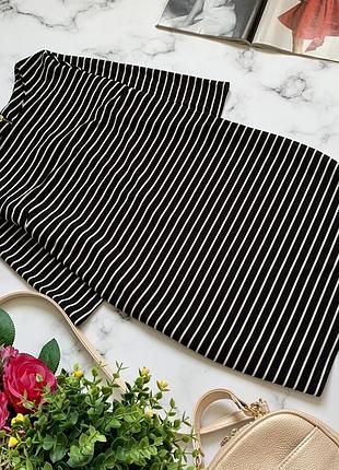 Базове плаття в смужку m/l made in italy