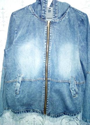Джинсова куртка-бомбер з вишивкою, 46-48 роз.1 фото