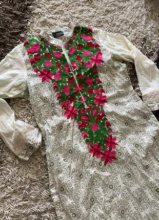 Бавовняне плаття casual з вишивкою1 фото