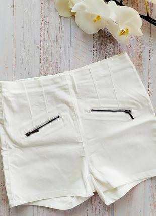 Шорты с высокой посадкой