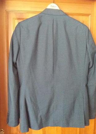 Чоловічий костюм arber