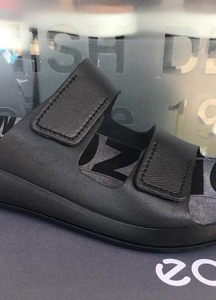 Мужские шлёпанцы ecco  cozmo 500904 01001