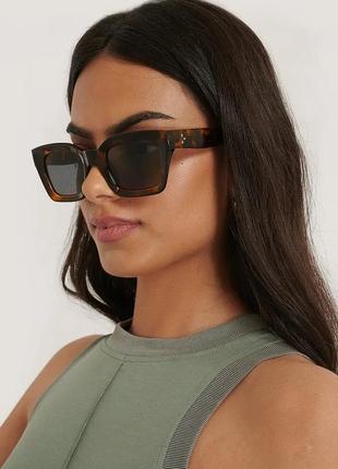 Шикарные очки тренд солнцезащитные квадратные коричневые анималистические ретро окуляри сонцезахисні