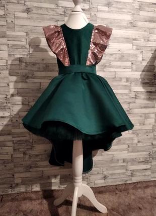 Платье зеленое для девочки нарядное на торжество