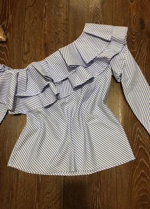 Натуральна стильна якісна блуза кофточка з воланом3 фото