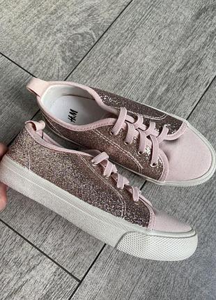 Стильные кеды от hm