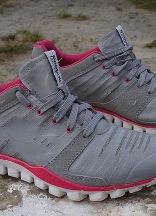 reebok realflex uform