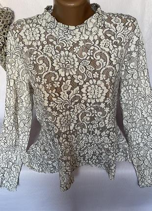 Красива блуза ажур