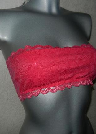 Нидерланды малиновый гипюровый бюстгальтер топ