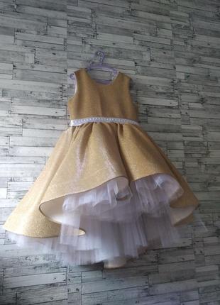 Платье  золотое для принцессы ,сверкающее,детское1 фото