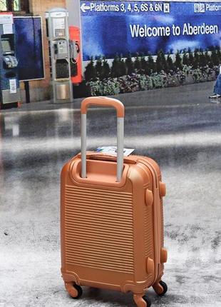 Яскравий валізу, валіза ,дорожня сумка ,польський бренд, надійний7 фото