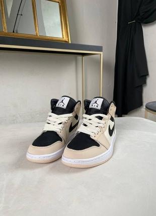 Nike jordan 1 жіночі кросівки найк джордан2 фото