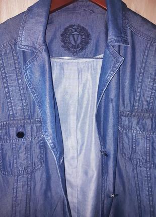 Лёгкий джинсовый пиджачек 48-50р.