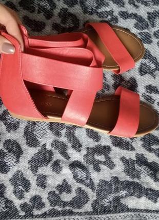 Босоніжки босоніжки, сандалі