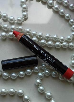 Помадa-карандаш для губ color drama от американского бренда maybelline