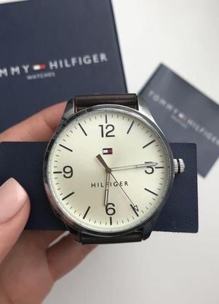 Чоловічий годинник tommy hilfiger men quartz💔2 фото