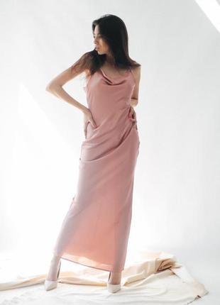 Атласна сукня в білизняному стилі3 фото