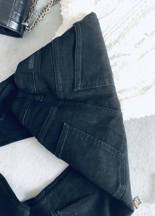 Якісні чорні котонові джинси зі рваними колінами/ дуже висока посадка bershka4 фото