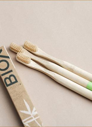Бамбуковая зубная щетка biox4 фото