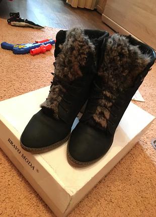 Ботинки нубук на устойчивом каблуке