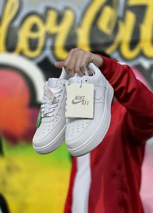 Кросівки nike air force classic кросівки 9