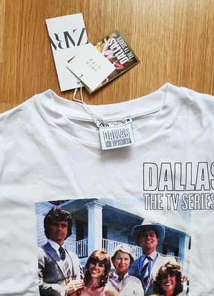 Футболка zara "dallas" біла з принтом з фільму "даллас" нова преміум зара розмір 36 44 s9 фото