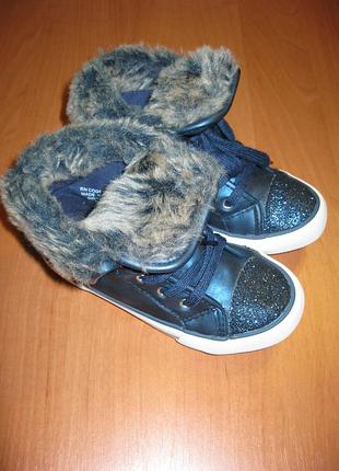 Високі кеди,черевики "young dimension" розмір 29.