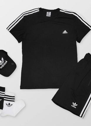 Набір 5в1 adidas: футболка-шорти-кепка-шкарпетки 2 пари