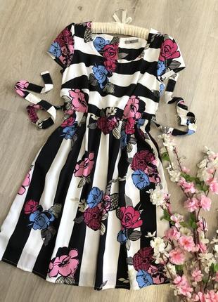 Красиве літнє плаття з принтом, сукні з квітами2 фото
