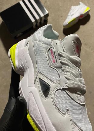 🔥 кросівки  adidas falcon white yellow.4 фото