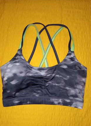 Топ спортивный